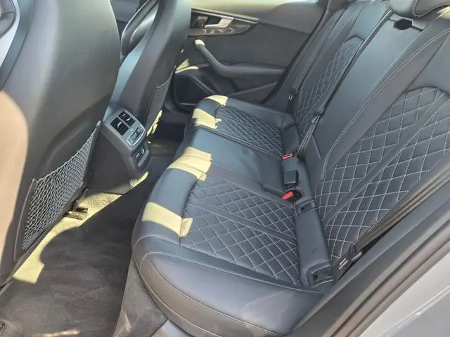 2021 Audi S4 - $30,988