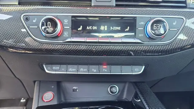 2021 Audi S4 3.0T quattro Prestige
