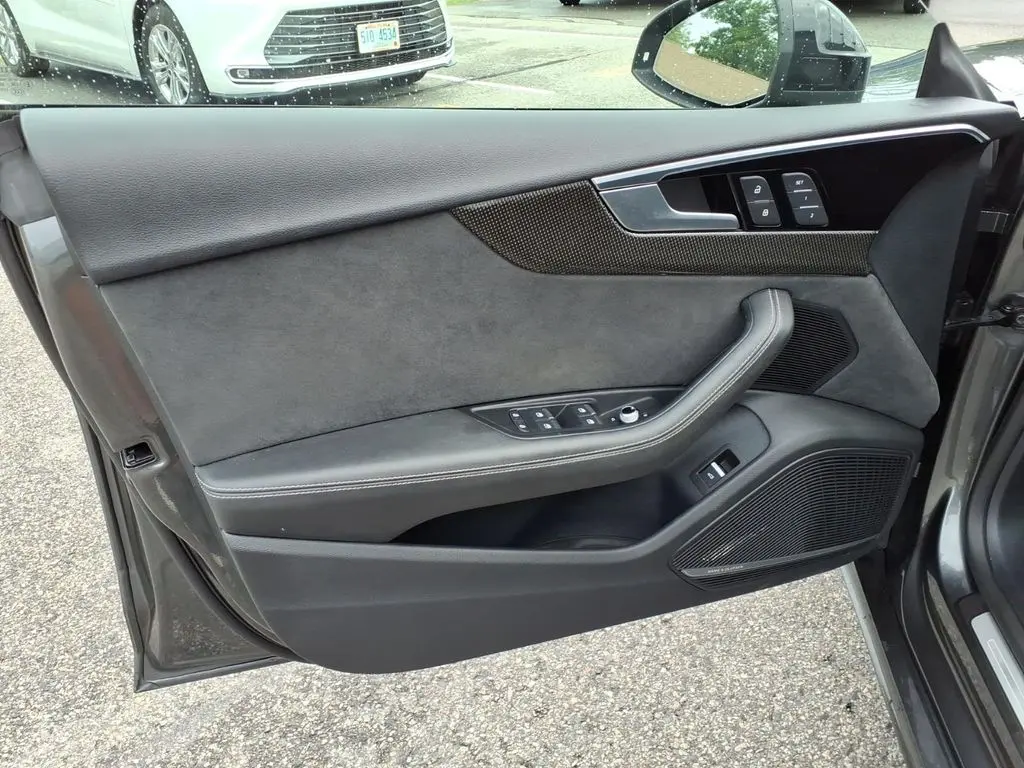 2023 Audi S5 - $35,300