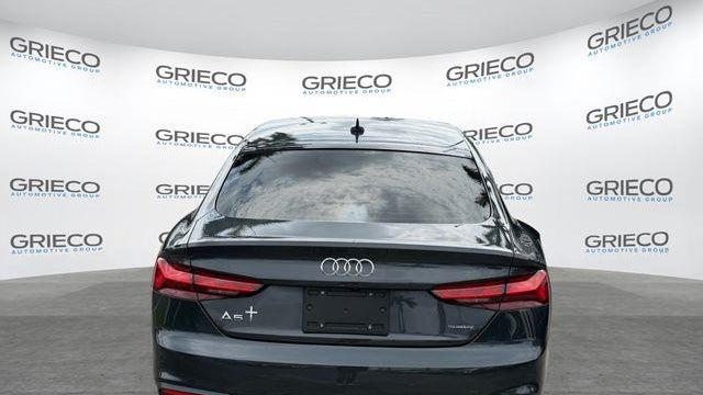 2022 Audi A5 Sportback quattro Premium Plus 40 TFSI