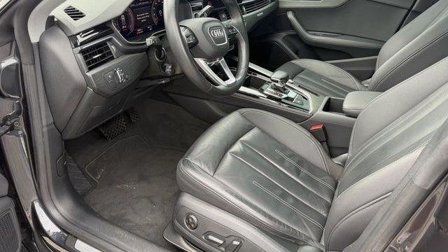 2022 Audi A5 Sportback quattro Premium Plus 40 TFSI