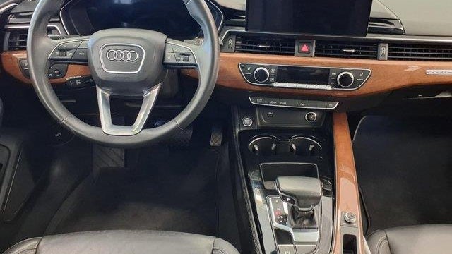2022 Audi A5 Sportback quattro Premium Plus 40 TFSI