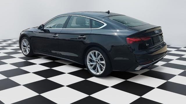 2022 Audi A5 Sportback quattro Premium Plus 40 TFSI