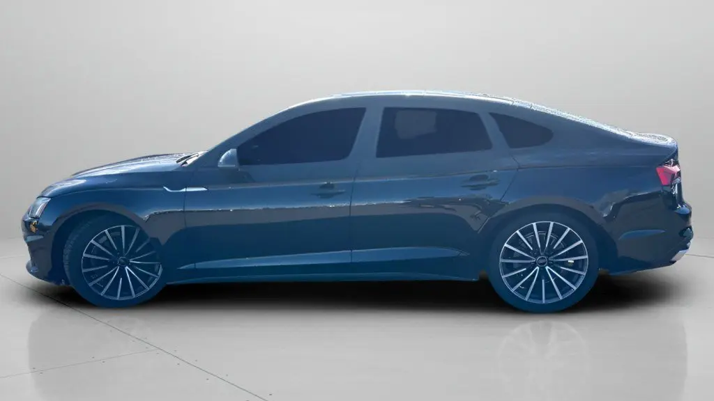 2022 Audi A5 Sportback quattro Premium Plus 40 TFSI