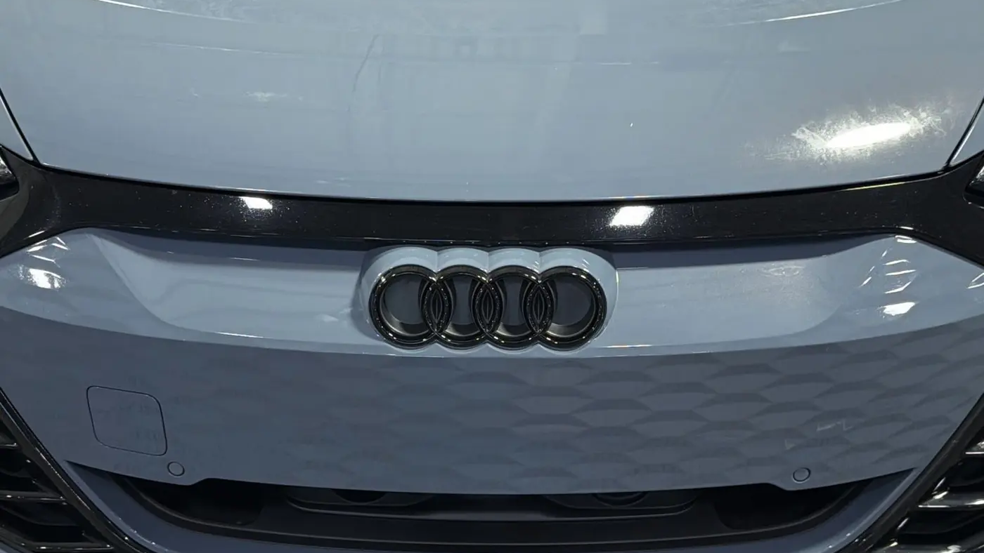 2023 Audi e-tron GT quattro Premium Plus