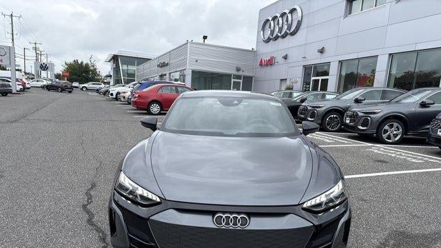 2023 Audi e-tron GT quattro Premium Plus