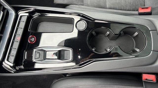 2023 Audi e-tron GT quattro Premium Plus