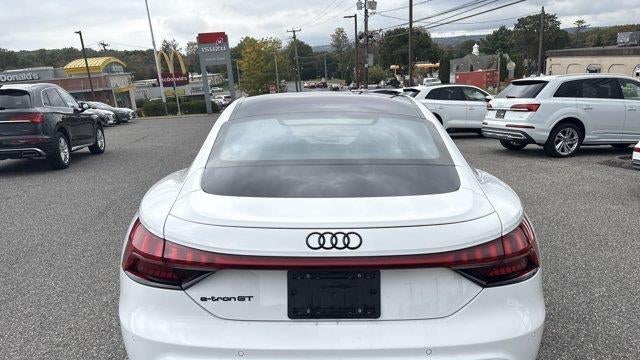 2023 Audi e-tron GT quattro Premium Plus