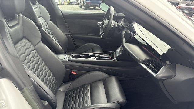 2023 Audi e-tron GT quattro Premium Plus