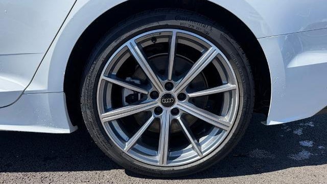 2025 Audi A5 Sportback quattro S line Premium 45 TFSI