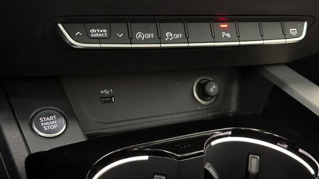 2025 Audi A5 Sportback quattro S line Premium 45 TFSI