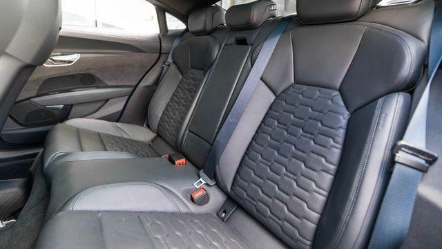 2022 Audi e-tron GT quattro Prestige