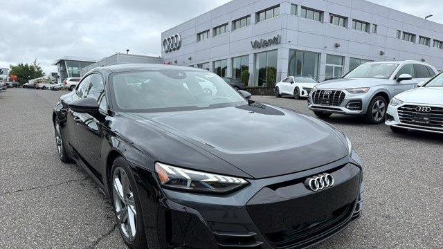 Preowned 2024 Audi e-tron GT quattro Prestige for Sale