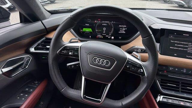 2024 Audi e-tron GT quattro Prestige