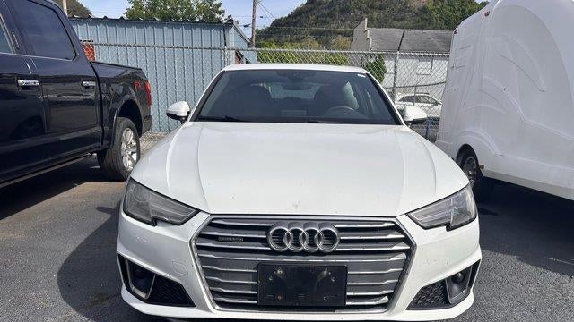 2019 Audi A4 quattro Premium 45 TFSI