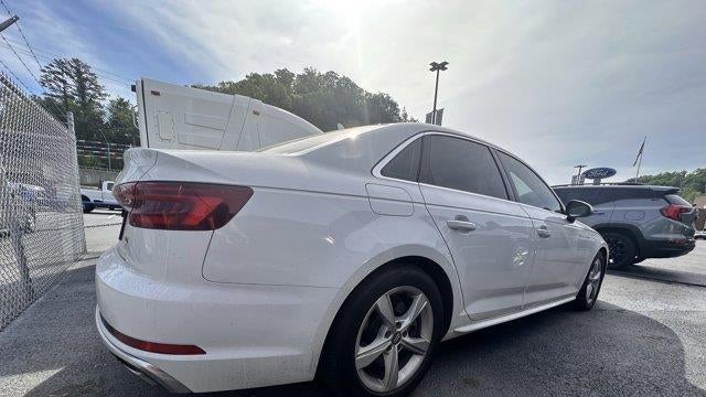 2019 Audi A4 quattro Premium 45 TFSI