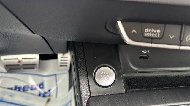 2019 Audi A4 quattro Premium 45 TFSI