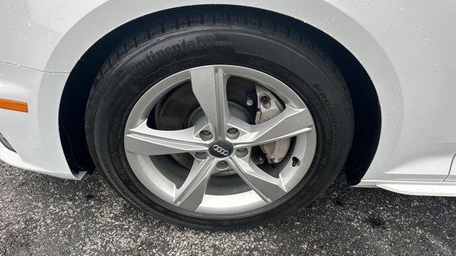 2019 Audi A4 quattro Premium 45 TFSI