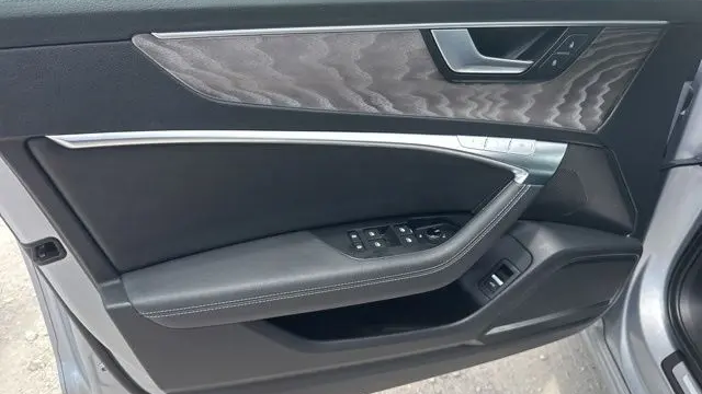 2024 Audi A6 quattro Premium Plus 45 TFSI