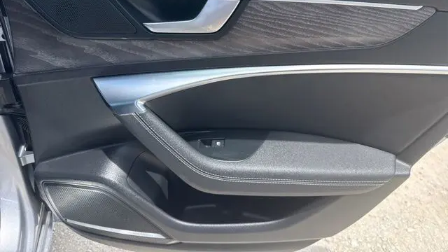 2024 Audi A6 quattro Premium Plus 45 TFSI