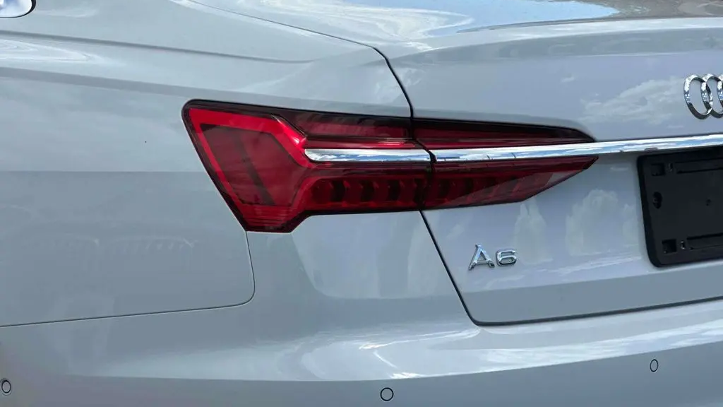 2023 Audi A6 quattro Premium Plus 45 TFSI
