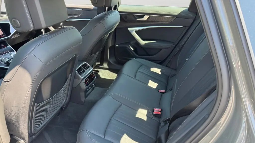 2023 Audi A6 quattro Premium Plus 45 TFSI