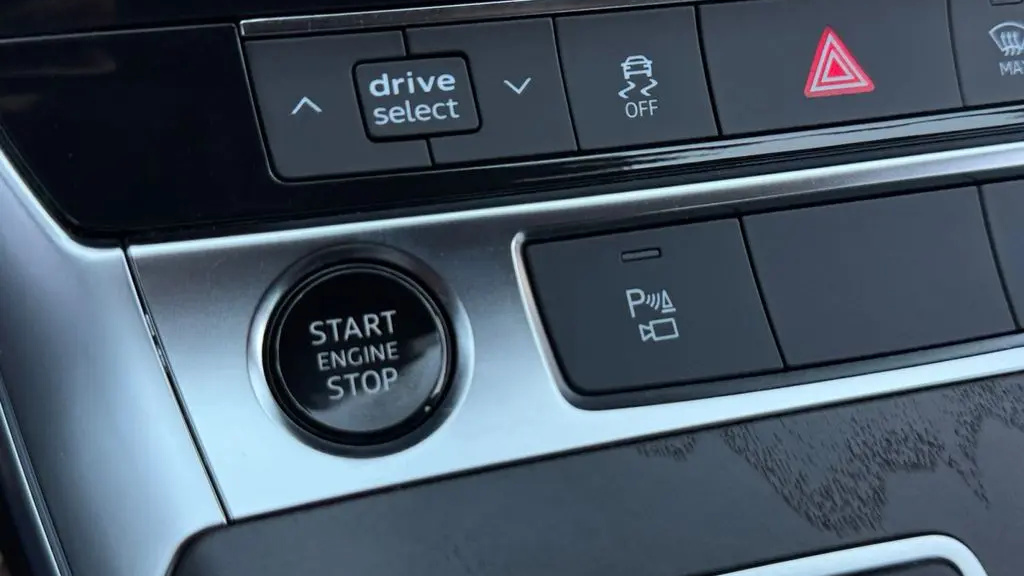 2023 Audi A6 quattro Premium Plus 45 TFSI