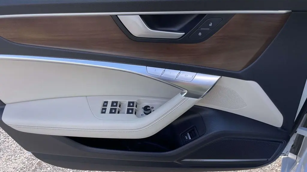 2024 Audi A6 quattro Premium Plus 45 TFSI