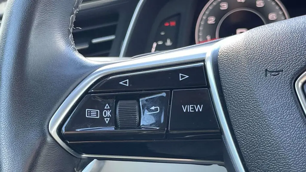 2024 Audi A6 quattro Premium Plus 45 TFSI