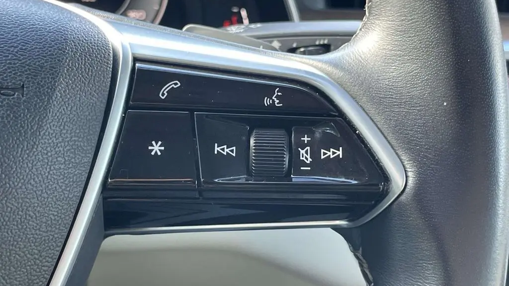 2024 Audi A6 quattro Premium Plus 45 TFSI