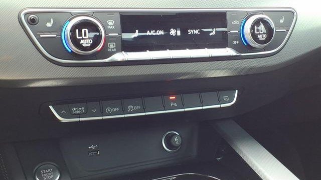 2023 Audi A4 quattro S line Prem Plus 45 TFSI