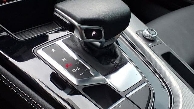 2023 Audi A4 quattro S line Prem Plus 45 TFSI