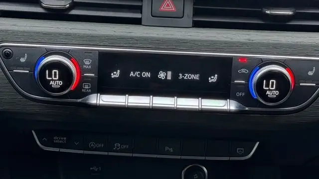 2023 Audi A4 quattro S line Prem Plus 45 TFSI