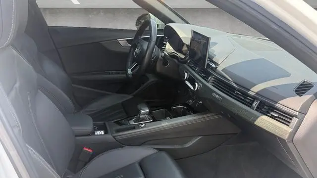 2023 Audi A4 quattro S line Prem Plus 45 TFSI