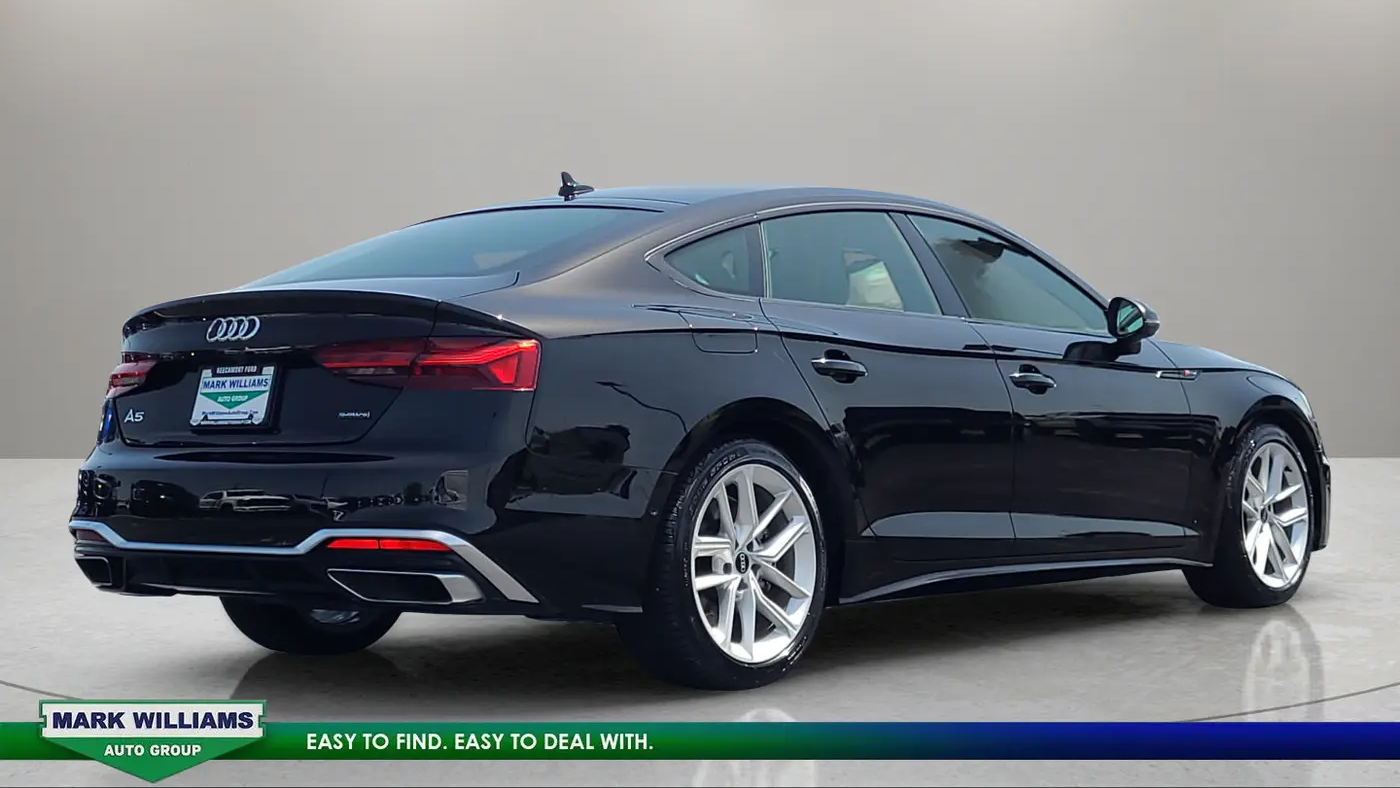 2023 Audi A5 Sportback quattro S line Prestige 45 TFSI