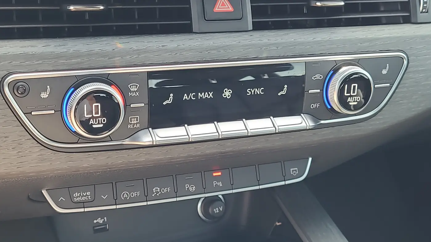 2023 Audi A5 Sportback quattro S line Prestige 45 TFSI
