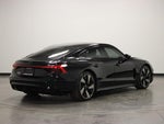 2023 e-tron GT Thumbnail 7