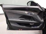 2023 e-tron GT Thumbnail 18