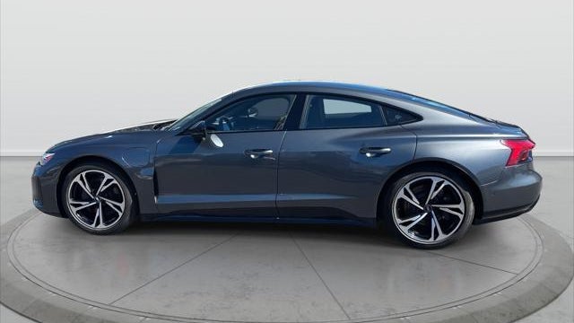 2022 Audi e-tron GT quattro Prestige