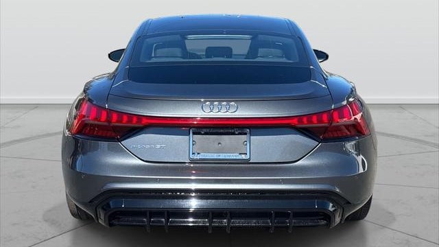2022 Audi e-tron GT quattro Prestige