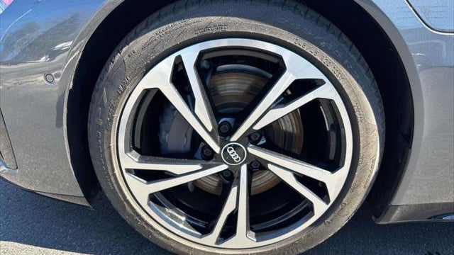2022 Audi e-tron GT quattro Prestige