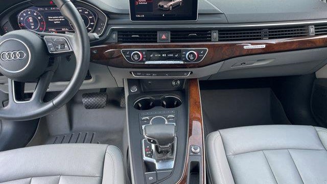 2018 Audi A4 2.0T quattro Premium Plus