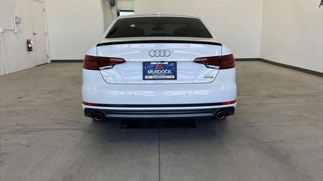 2018 Audi A4 2.0T quattro Premium Plus