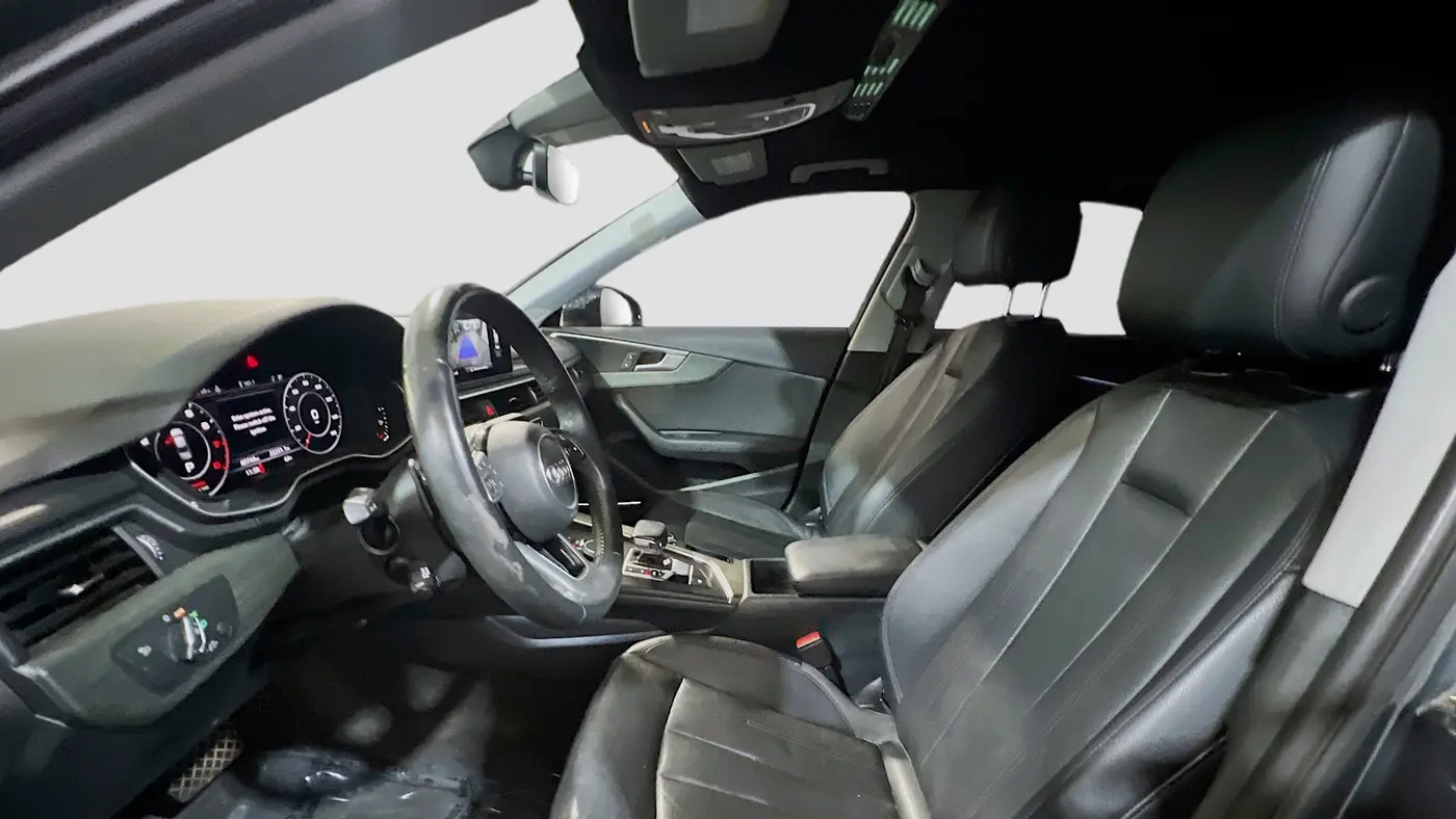 2018 Audi A4 2.0T quattro Premium Plus