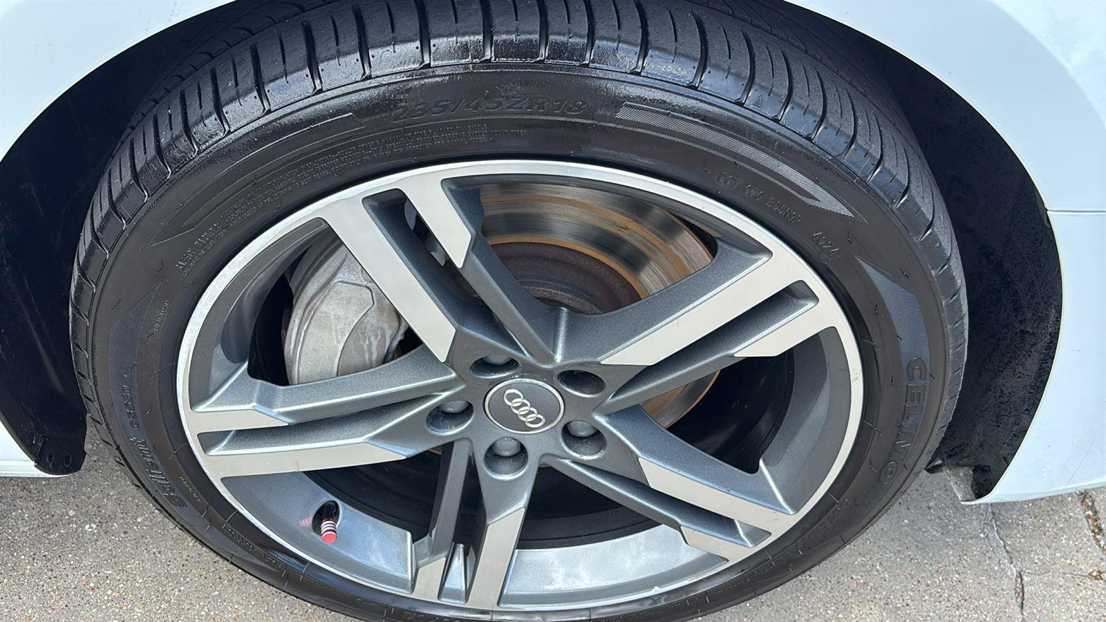 2018 Audi A4 2.0T quattro Premium Plus