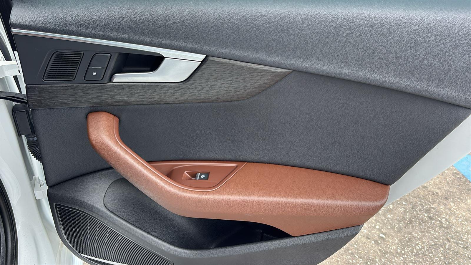 2018 Audi A4 2.0T quattro Premium Plus