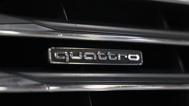 2017 Audi A4 2.0T quattro Premium Plus
