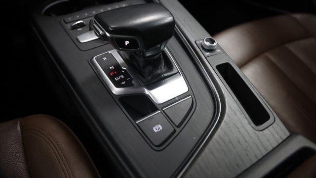 2017 Audi A4 2.0T quattro Premium Plus