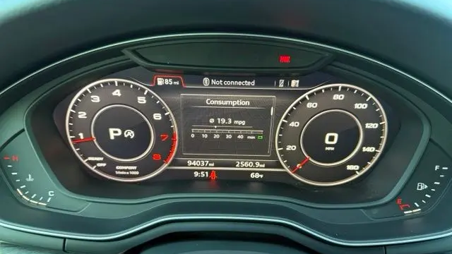 2018 Audi A4 2.0T quattro Premium Plus