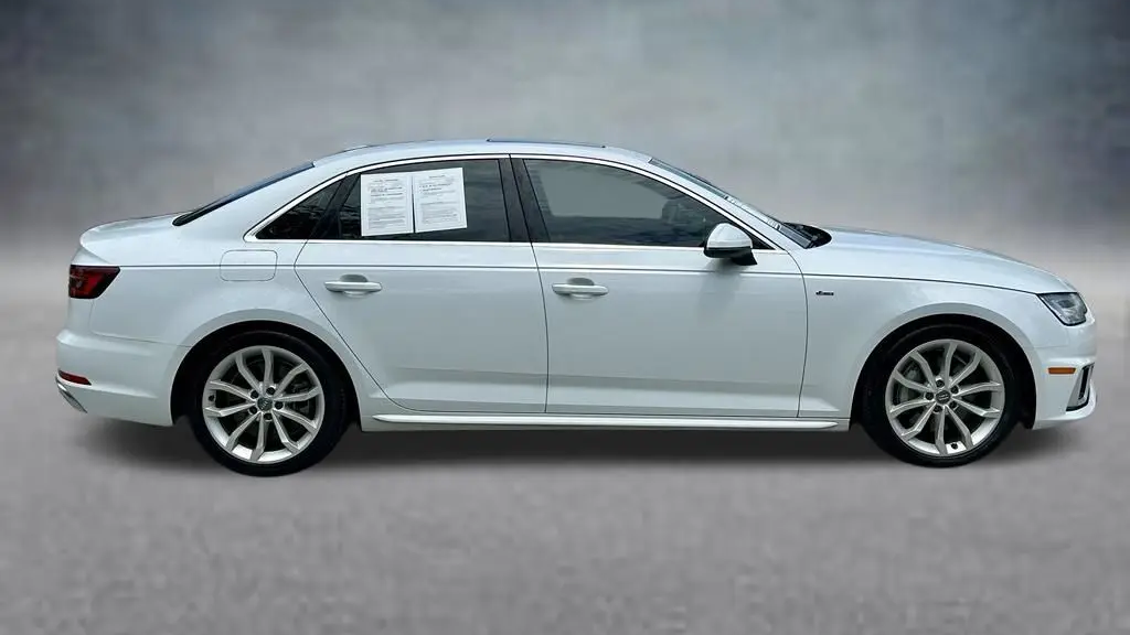 2019 Audi A4 quattro Premium Plus 45 TFSI